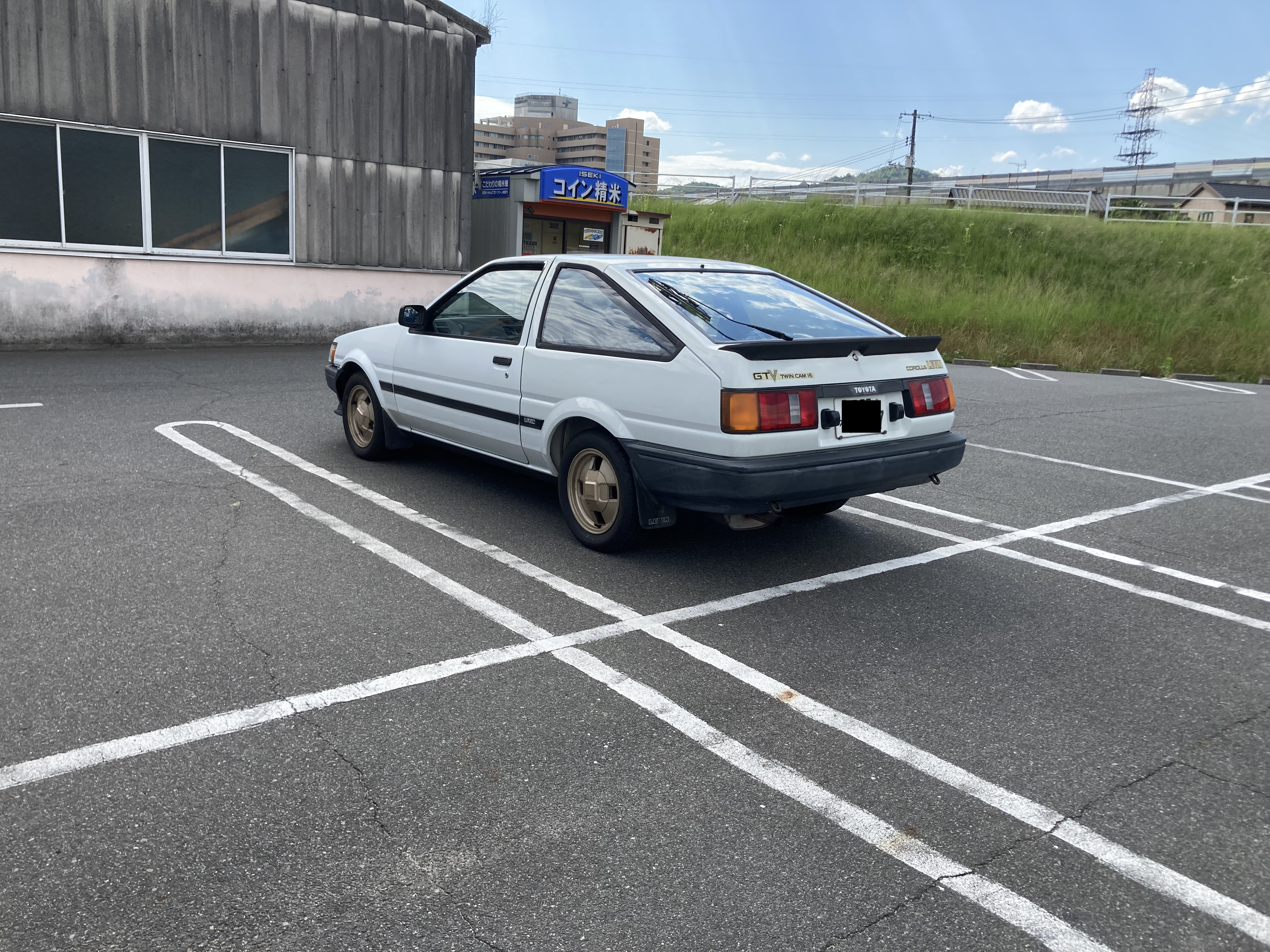 AE86