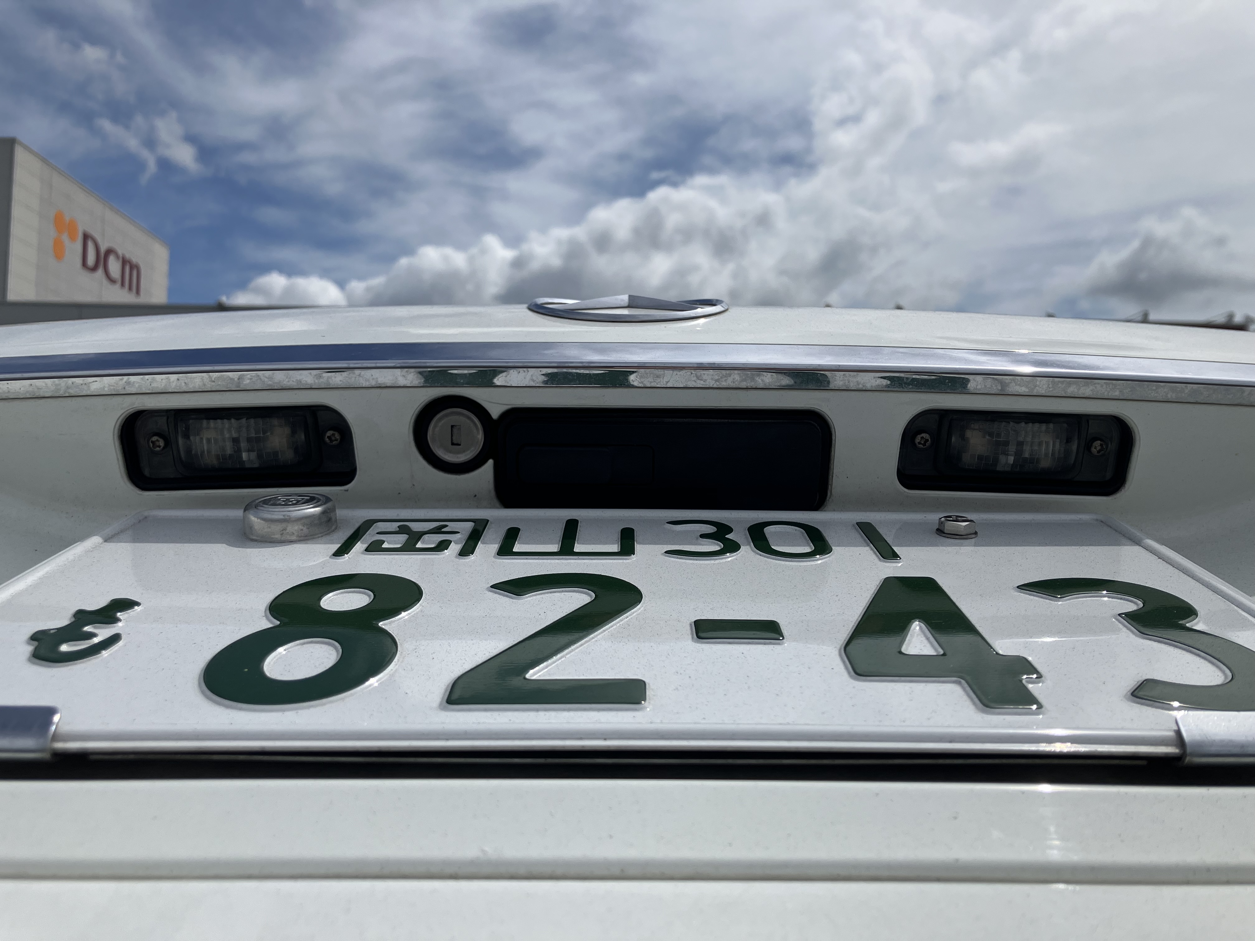 license-plate-light2